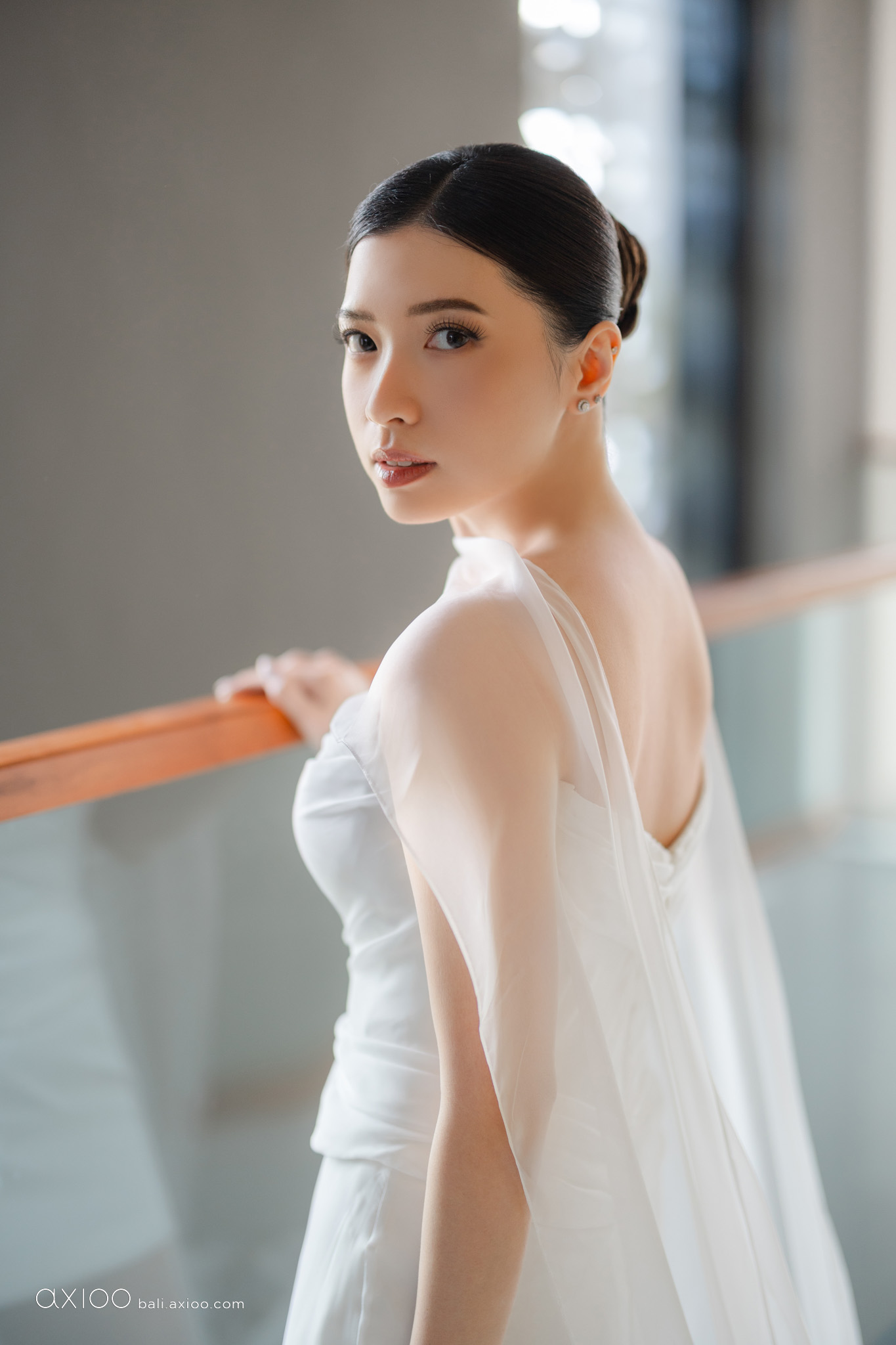 Axioo: A Study in Softness: A Wonderland Uluwatu Wedding in Bali